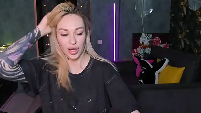 Chat XXX en directo de Blckmirrorr