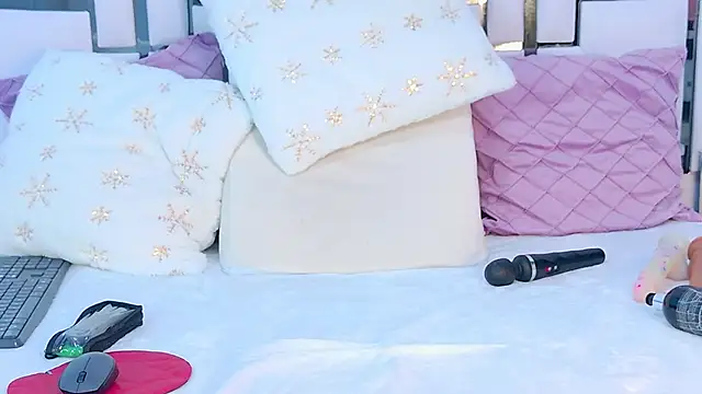 VeronicaSttarのライブXXXチャット