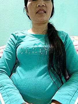 Lovepussyhair live XXX chat