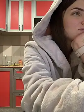 Онлайн чат XXX SeducingYoghourt