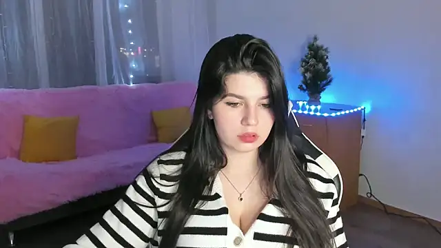 Chat +18 de KisaModel ao vivo
