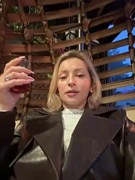 VikaBunny1 élő XXX-chatje