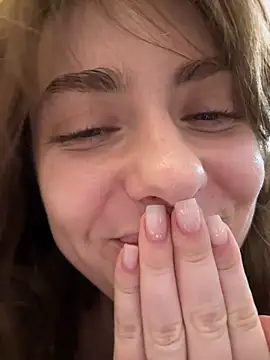 Онлайн чат XXX MariiD