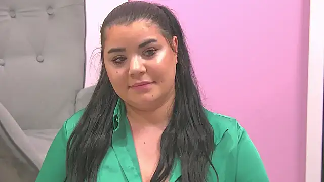 دردشة BustyMadison الجنسية المباشرة