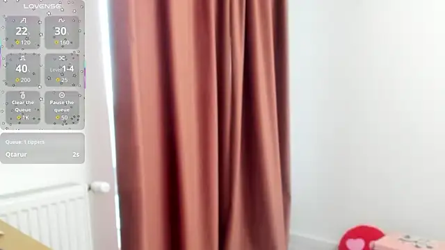 LadyLyanna: απευθείας συνομιλία ΧΧΧ