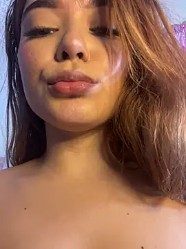 Xxx_Amy 即時 XXX 聊天