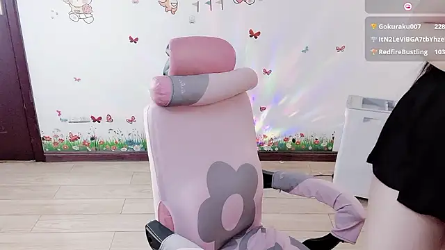 LuckyCute-Tutu 现场XXX聊天