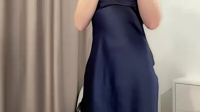 ShySchoolGirl 现场XXX聊天