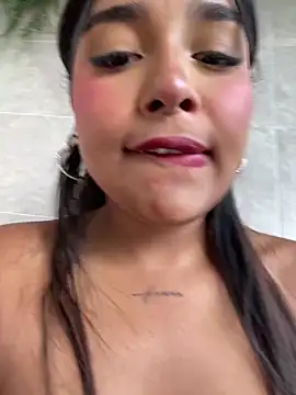 Mariangel_11 Adlı Modelin Canlı XXX Sohbeti