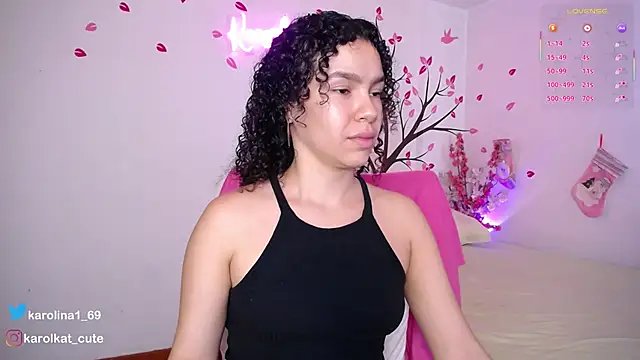 Karolina_1 Chat XXX in diretta