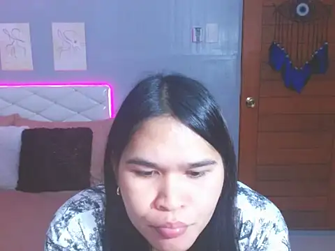 alianabrooks élő XXX-chatje