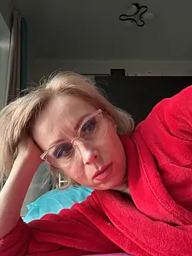 LuxuryNikan Live XXX chat