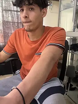 MaxStar26's Live XXX Chat