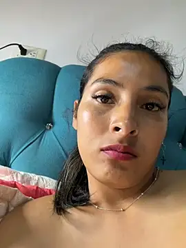 Cami_Leon2 Show in webcam