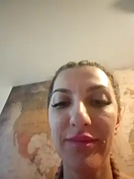 LannaQuinn Chat XXX live