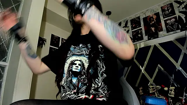 Evangelinejoness_ 即時 XXX 聊天