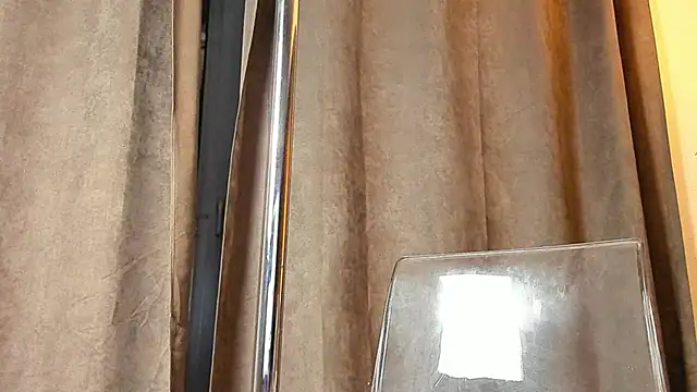 Chat XXX ao vivo de TinyBlair