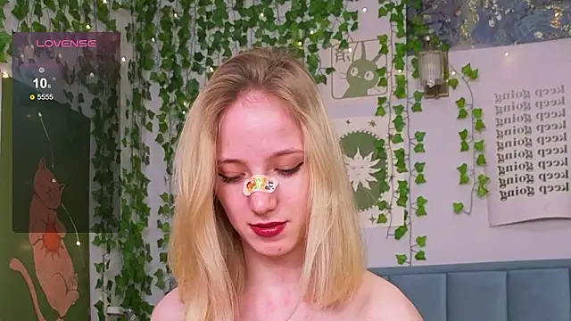 EmmaNovak élő XXX-chatje