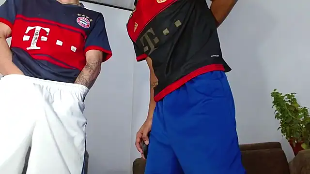 skinny23cm: απευθείας συνομιλία ΧΧΧ