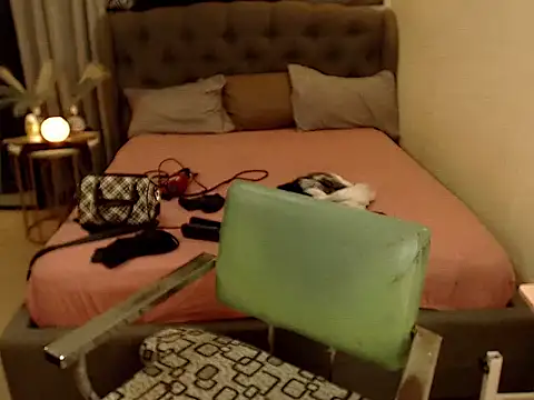 Вебкам-шоу GODDESSxBELLA