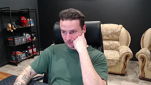 MihasikD: απευθείας συνομιλία ΧΧΧ