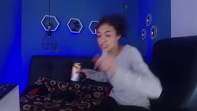 Aurora_ath Live XXX Chat