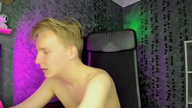 AlexxSweet Webcam show