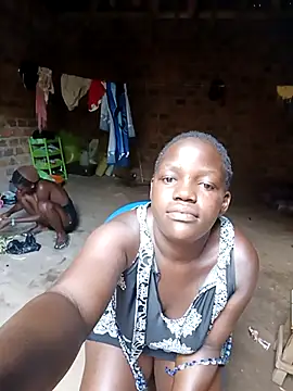 holygrail001's Live XXX Chat