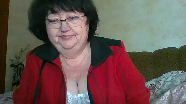 MilaSky5303: онлайн-секс-чат