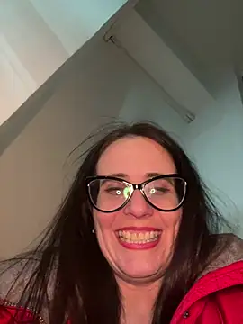 NataKitten Adlı Modelin Canlı XXX Sohbeti