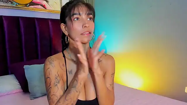 LauraAristizabaln Live XXX chat