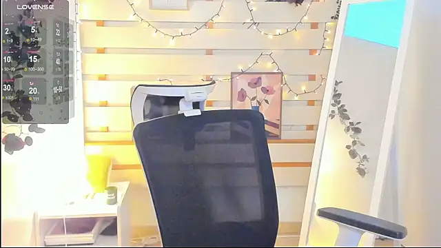 XXX chat uživo modela Josephine_Kiss