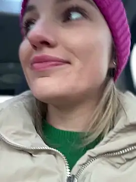 Mila-moon: απευθείας συνομιλία ΧΧΧ