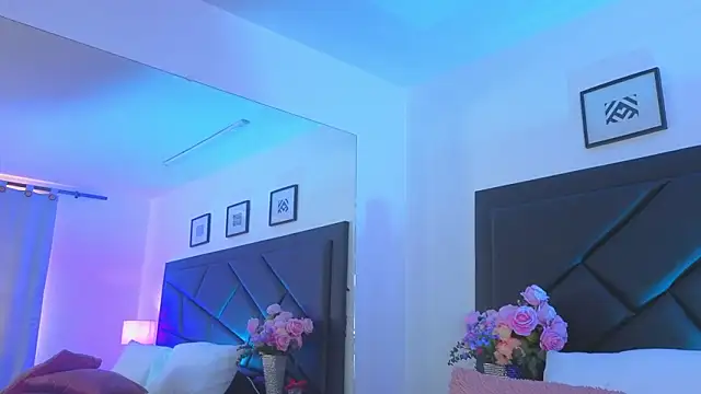 SophieCarther: απευθείας συνομιλία ΧΧΧ