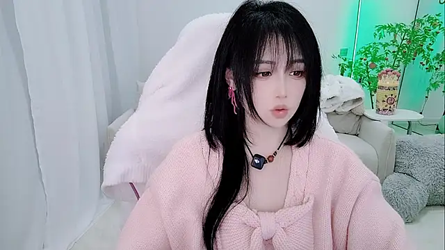 Evangelin-e 现场XXX聊天