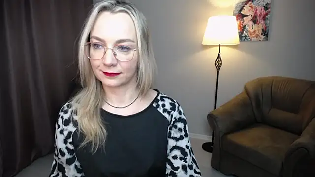 Ava_Elior: απευθείας συνομιλία ΧΧΧ