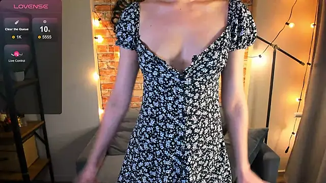 nancy_poshのライブXXXチャット