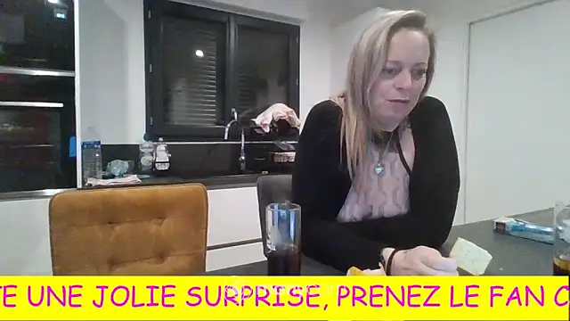 Miss-Chupagirly: απευθείας συνομιλία ΧΧΧ