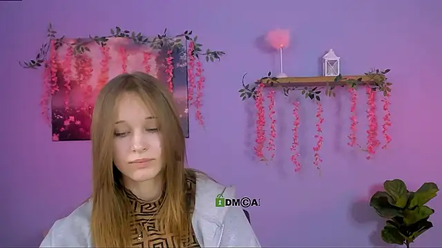 eira_mouse Live XXX Chat