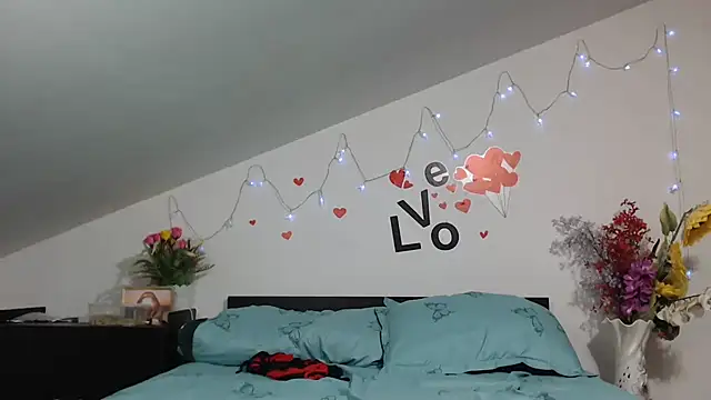 XXX chat uživo modela SweetMaddy888