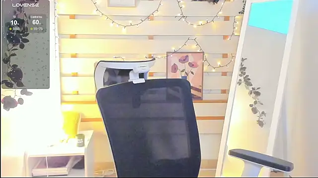 Онлайн чат XXX Josephine_Kiss