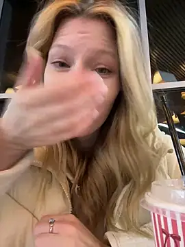 MaryHiggins: απευθείας συνομιλία ΧΧΧ