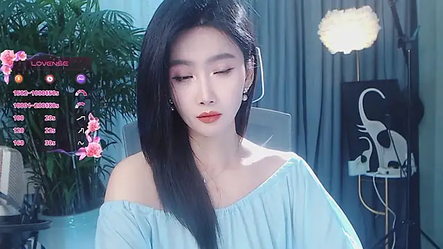 feifei-love élő XXX-chatje