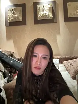 Manson13333のライブXXXチャット