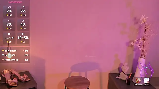 Онлайн чат XXX MiissBombom