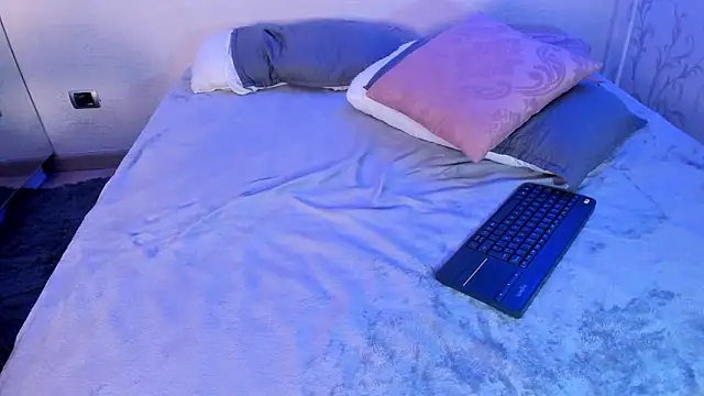 Chat +18 de _TaylorBlack ao vivo