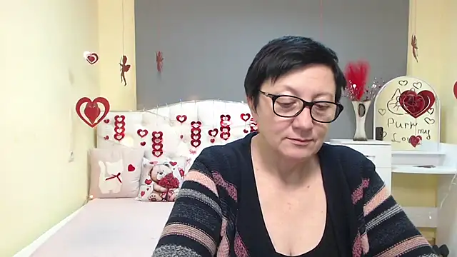 EmilyL0ve – Naživo XXX chat