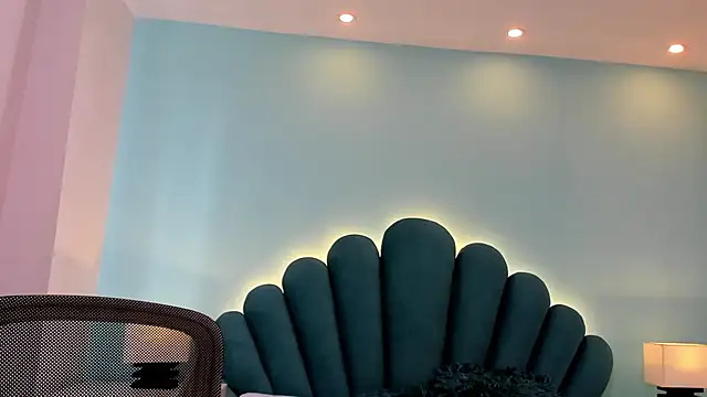 sharlott18 – Live XXX-chat