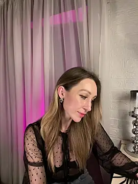 Онлайн чат XXX AnesaKis