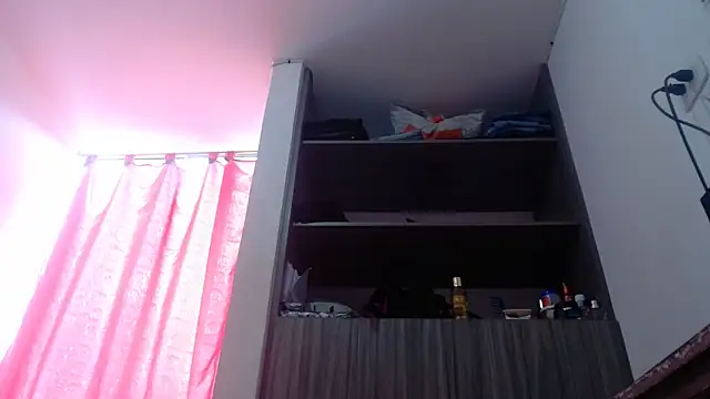 nicolle_milf1978 라이브 XXX 채팅